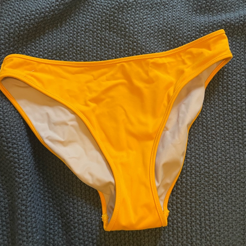 COPY - Nu Swim - high cut Vitamin c swim bottom